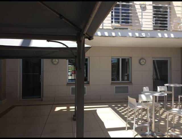 1,250M² OFFICE TO LET IN GREENSTONE HILL